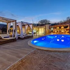 Villa4Dreams