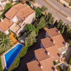 ARENDA Pino Alto Villa Napoleon