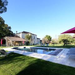 Belle demeure familiale avec piscine proche St Emilion