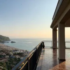La Terrazza sul Mare