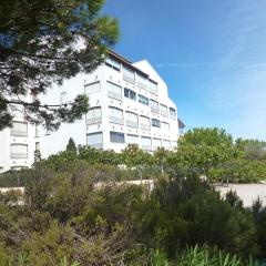 Apartment Les Cyclades-2 by Interhome