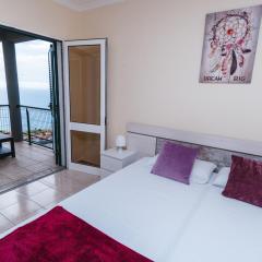 Calheta Holiday Houses
