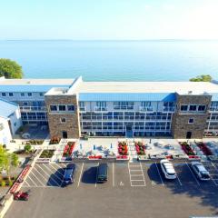 Put-in-Bay Waterfront Condo #113