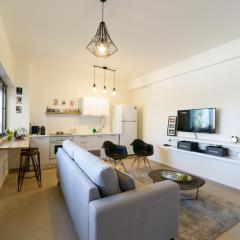 16 HaRakevet Street - By Beach Apartments TLV