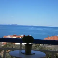 Seaview - selfcatering apartment - Helen No 2