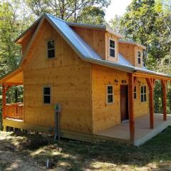 The Genoa - An Amish Built Deluxe Cabin