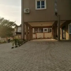 Villa Nuee Hotel & Suites Utako, Abuja
