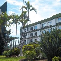 카노아스 파르케 호텔(Canoas Parque Hotel)