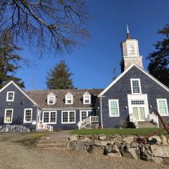 Inn at Harbour Village