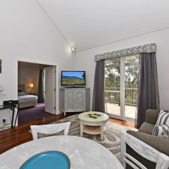 Villa Premium 1br Sagrantino located within Cypress Lakes Resort