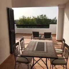 Luxury apartment set in Doña Julia Golf Course