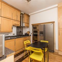 Central London Two bedroom near soho and Covent Garden