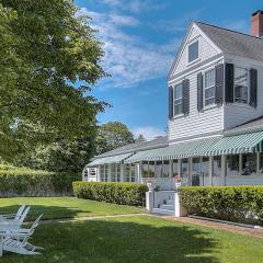 Harbor Knoll Bed and Breakfast