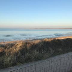 Accès direct mer. Plage du Débarquement