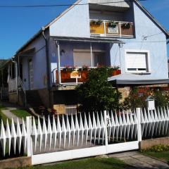 Szabó Apartmanház