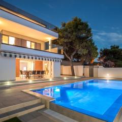 Sailor house villa near Trogir, private pool