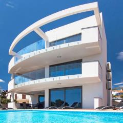 Villa Sunrise Premantura Sea View