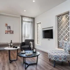 Urban Nest - Suites & Apartments
