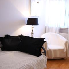 Moderne Studio Apartments und 4 Zimmer Wohnungen in Oberhausen, ideal für Geschäftsreisende und Monteure