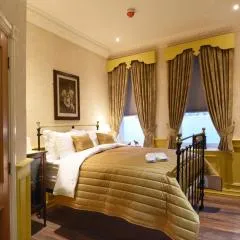 The Aston Tavern hotel
