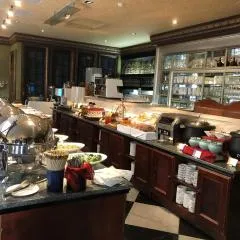 디 올드 잉글랜드 매너(The Old England Manor)