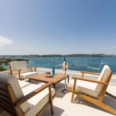 Seafront Luxury Apartments Fun