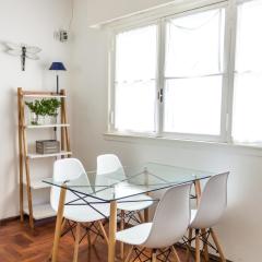 Apartamento Recoleta Buenos Aires - 2do piso por escalera -