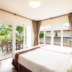 Baan Talay Samran 4 Bedrooms Villa with Beach and 3 pools