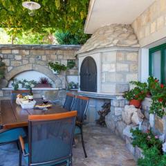 Holiday house Layla in Tucepi, sea view