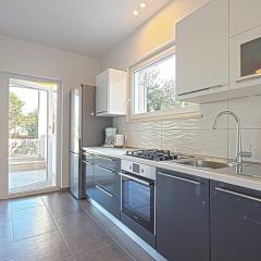 *Amazing modern apartment with 2 bedrooms*