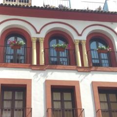 El Capricho de San Fernando, Consigna gratis y Parking a 200mts