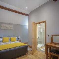 Herefordshire - Little Oak - Charming Cottage in Rural Location North of Hereford - Sleeps 2 Guets - Ideal For A Cozy Trip Away - Hosted By RENTMYHOUSE