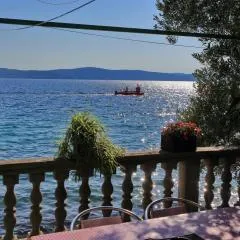 Apartmani Valerija i Joso