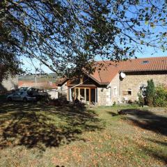 chambre à la campagne Saint André de Chalencon