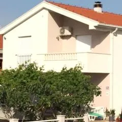 S&M Apartments