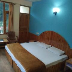 Homestay Near Club House