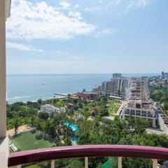 Arkadia Pearl Apartment