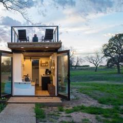 Stillwater House Elegant tiny container home Near Magnolia