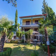 Apartments Hinic