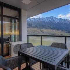 Remarkables Garden 406 - Top Corner Unit - Super Convenient