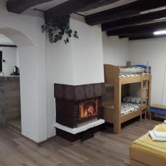 Апартамент "Цвети"