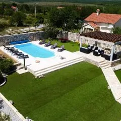 Villa Elder ZadarVillas