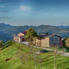 Apartment in Sant'Angelo near Medieval Town