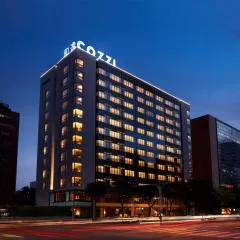 호텔 코지 민솅 타이베이(Hotel COZZI Minsheng Taipei)