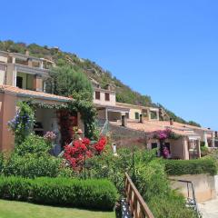 Apartment Le Ginestre-7 by Interhome