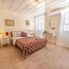 The Artist's Apartment by Konnect, Old Corfu Town