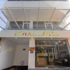 Royal Hotel District 2