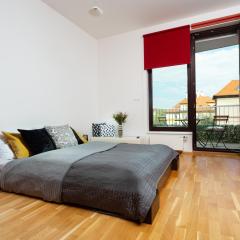 Prague Days - Family 2BDR apt - Garage Parking - Balcony