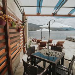 Beachfront Apartments Bojadzi
