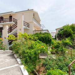 Apartment Damir